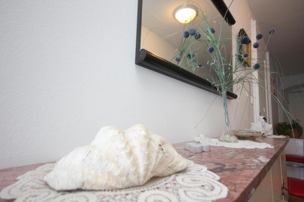 Apartments And Rooms By The Sea Komiza, Vis - 2431 Exterior photo